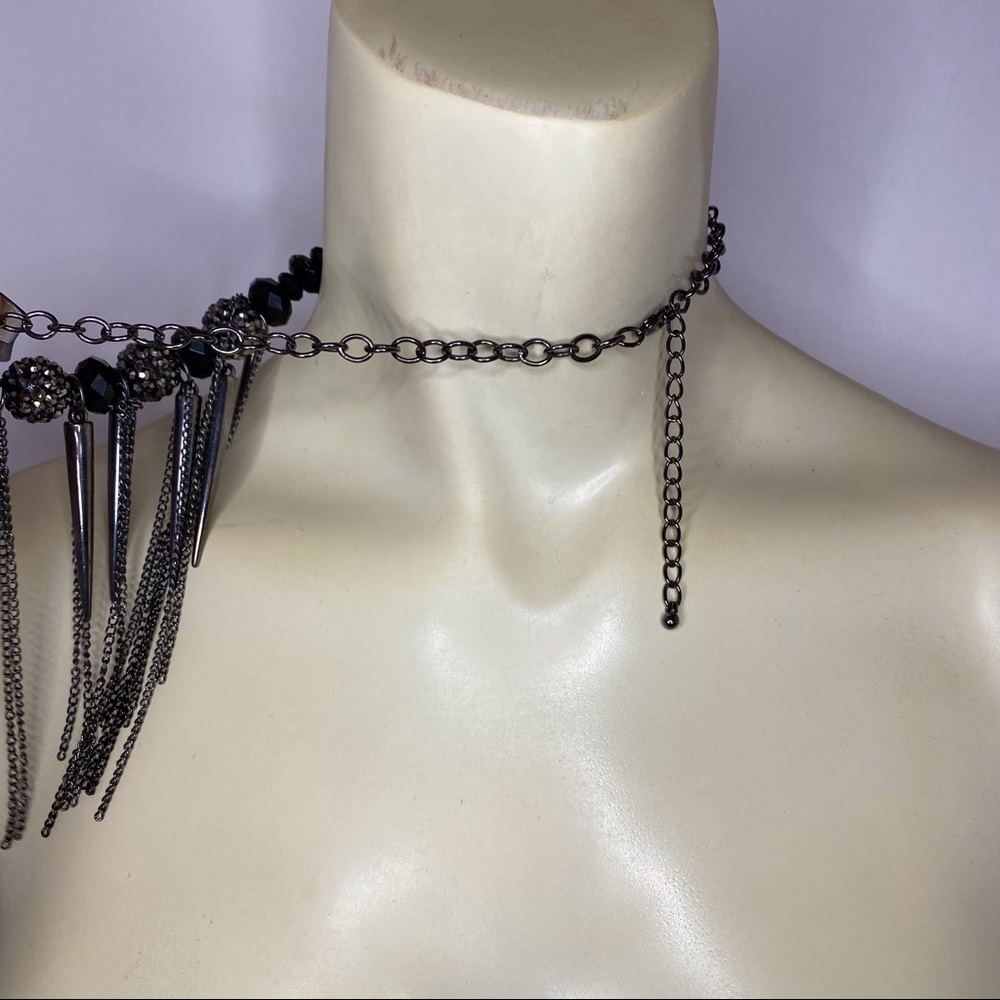 ❌ SOLD ❌ nordstrom black spike crystal necklace - Picture 5 of 6